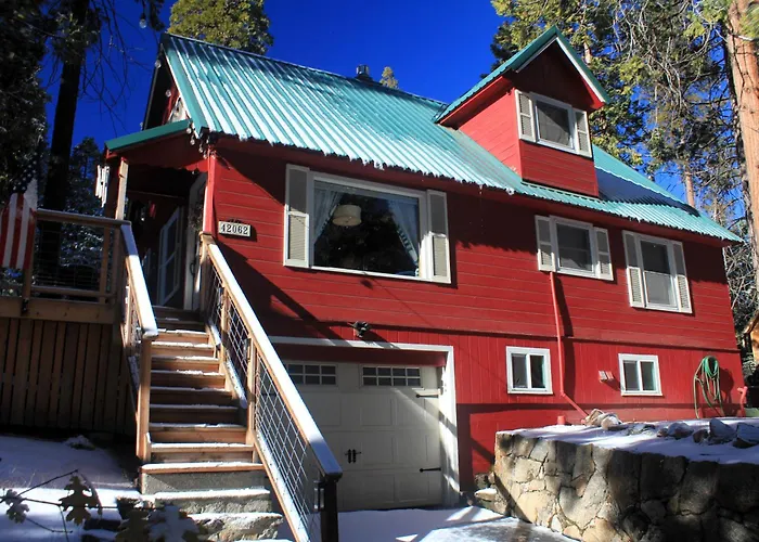 Elliott House Boutique Inn