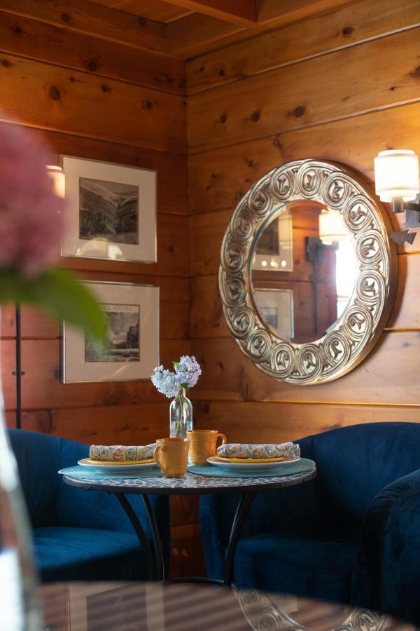 Elliott House Boutique Bed & Breakfast 3*